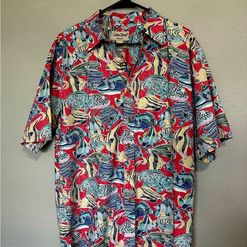 Cooke Street Honolulu Size Large Costal Hawaiin Shirt